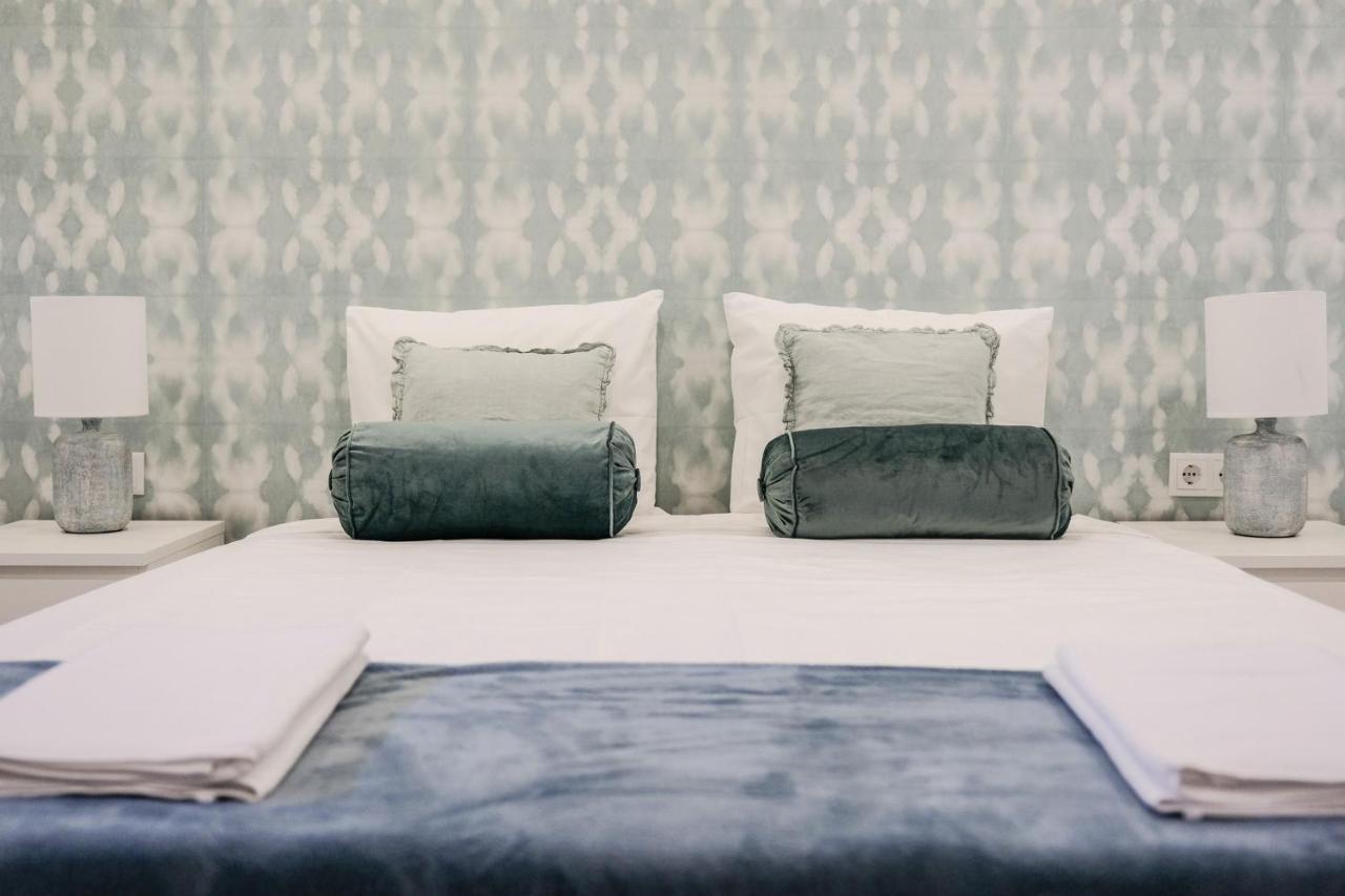 4U Lisbon VI Guesthouse Airport エクステリア 写真