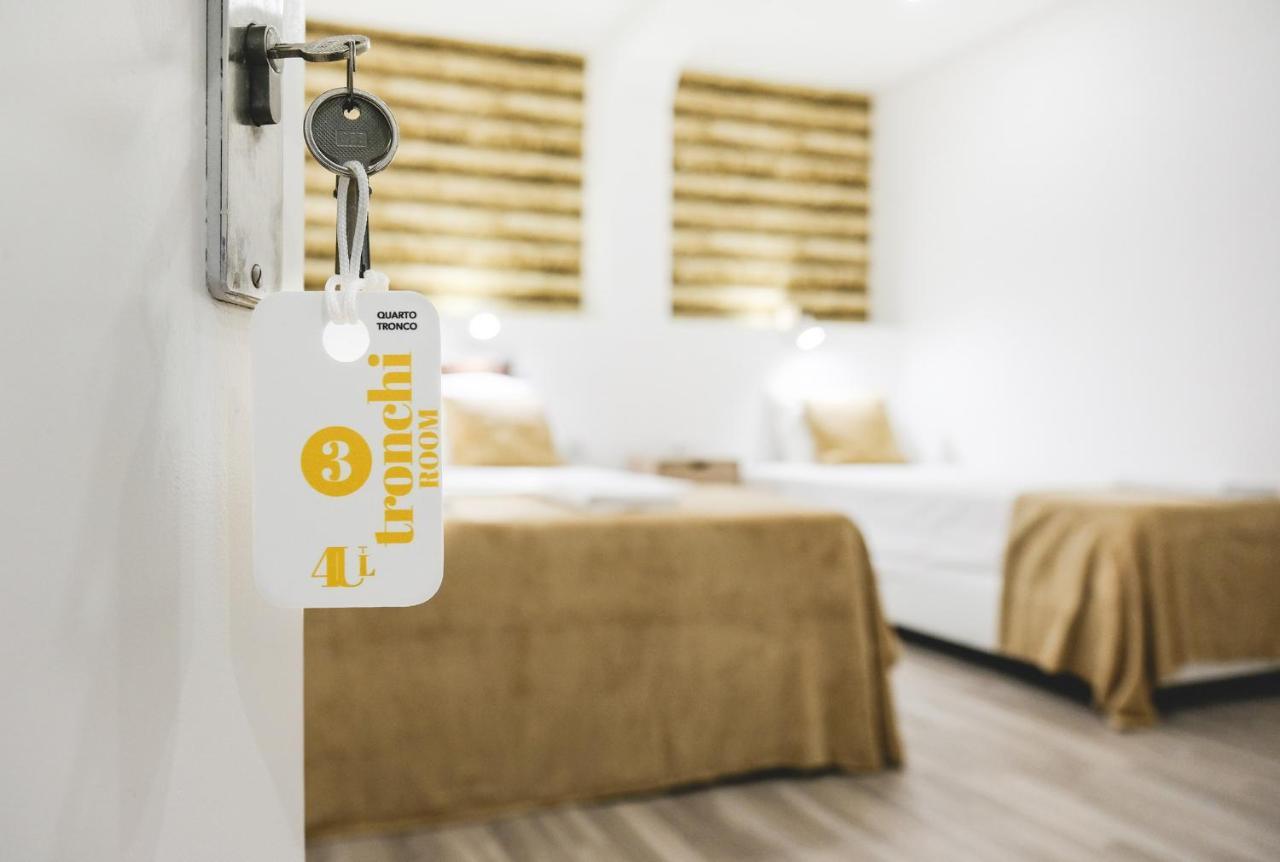 4U Lisbon VI Guesthouse Airport エクステリア 写真