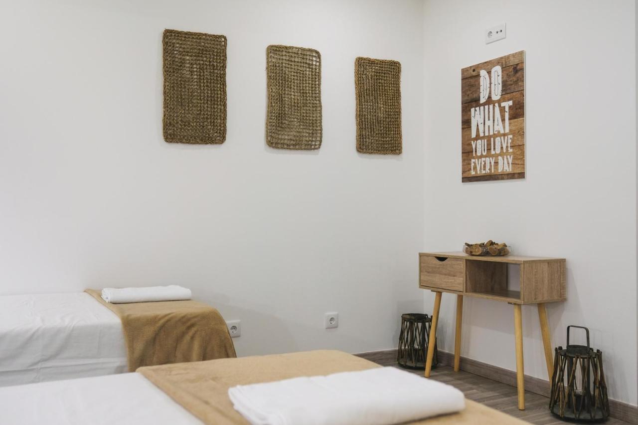 4U Lisbon VI Guesthouse Airport エクステリア 写真