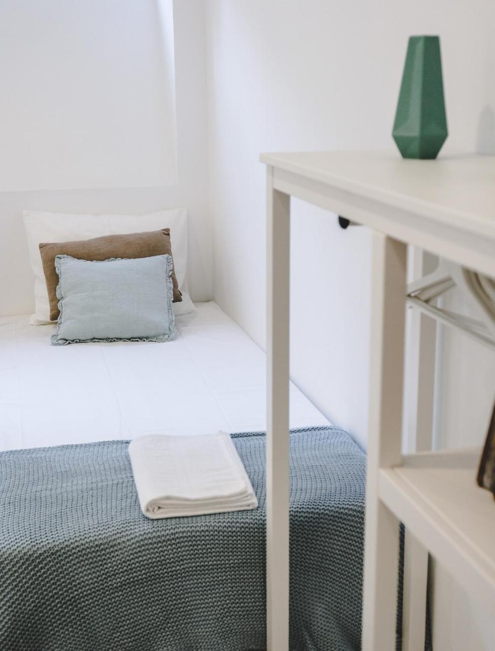 4U Lisbon VI Guesthouse Airport エクステリア 写真